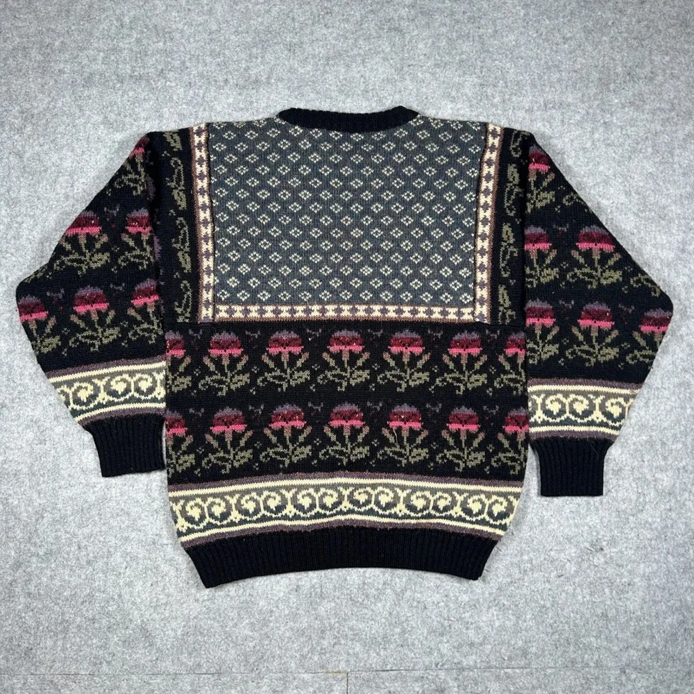 Vintage The Import Workshop Sweater Mens Small Black Floral Fair Isle Knit 90s - Picture 10 of 12
